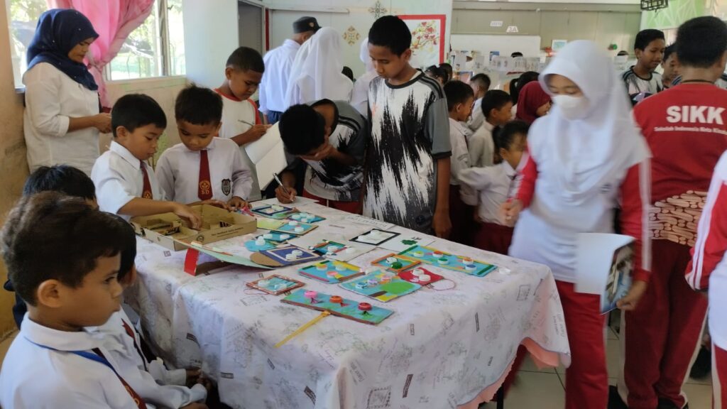 P Fase A Kelas Serunya Belajar Mengelola Sampah Sikk