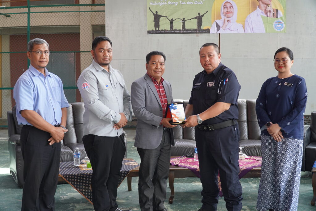 Seminar Parenting: Peran Orang Tua dan Kolaborasi dengan Kepolisian Setempat Wujudkan Generasi Berdisiplin di Malaysia  