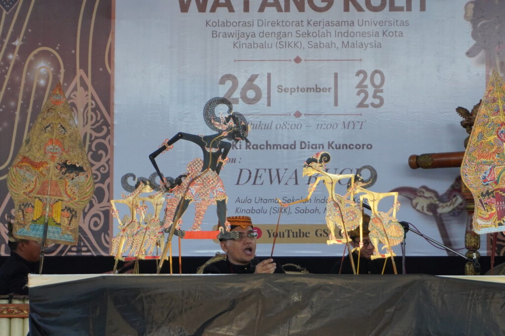 SIKK Berkolaborasi dengan Universitas Brawijaya Gelar Pagelaran Wayang Kulit “Dewa Ruci” dalam International Cultural Camp 2025